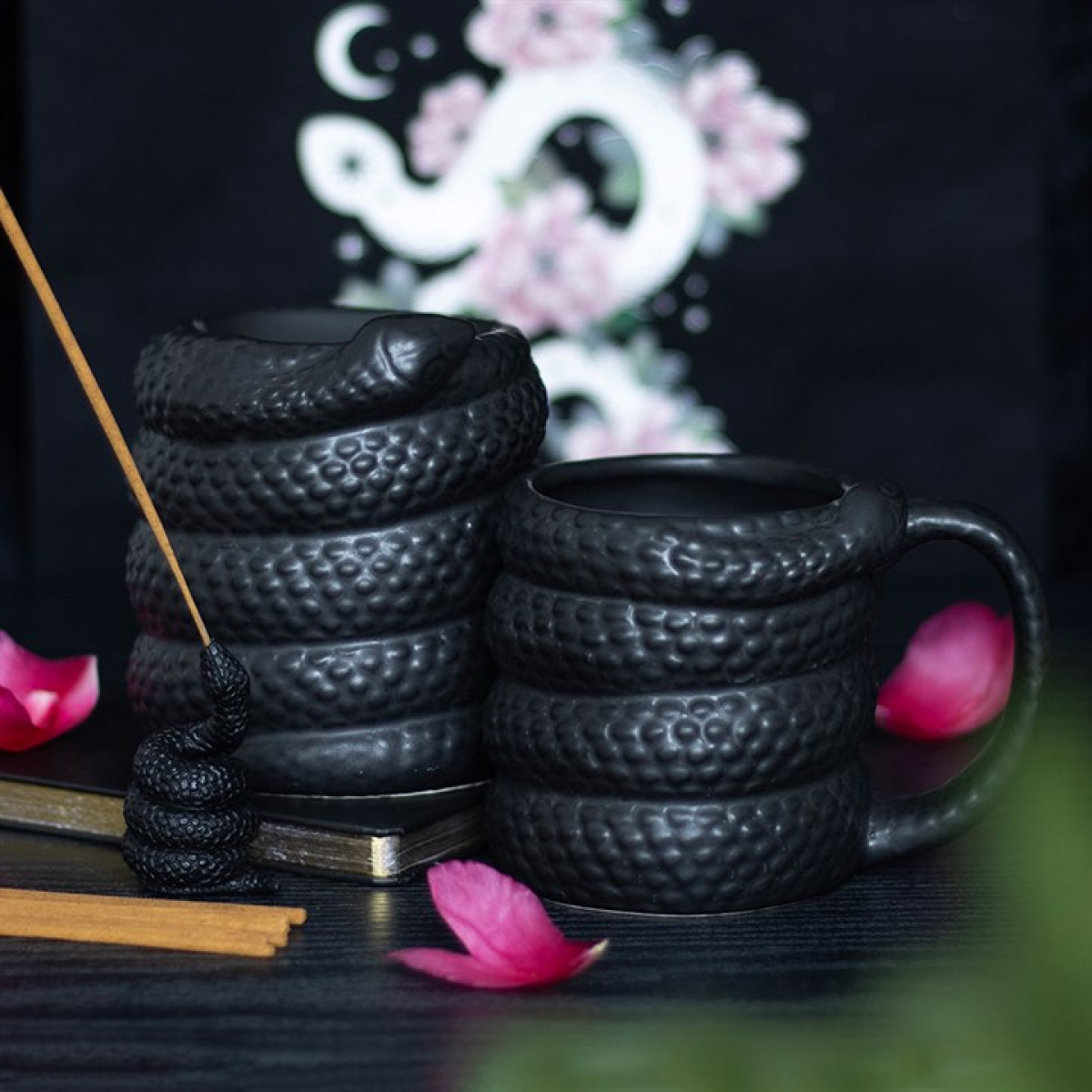 Serpentine Ceramic Oil Burner and Wax Warmer